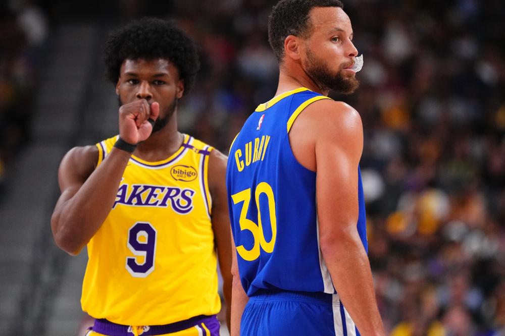 中国男篮必 中国男篮必