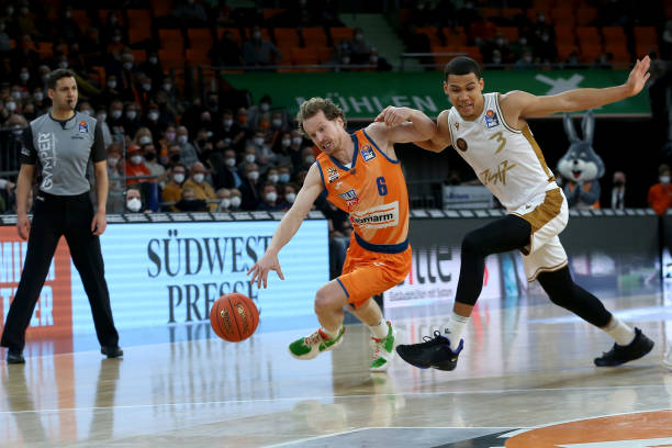 也成为了中 也成为了中